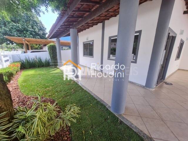 Sobrado para Venda em Lauro de Freitas - 5