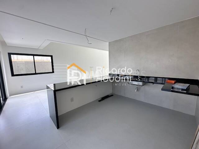 Casa em condomínio para Venda em Camaçari - 4