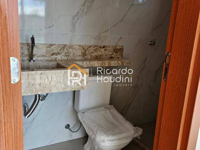 Casa em condomínio para Venda em Camaçari - 4